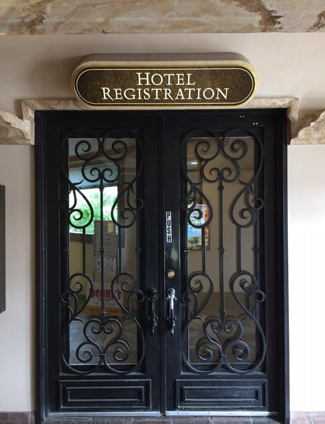 Stagecoach Hotel & Casino Beatty Buitenkant foto